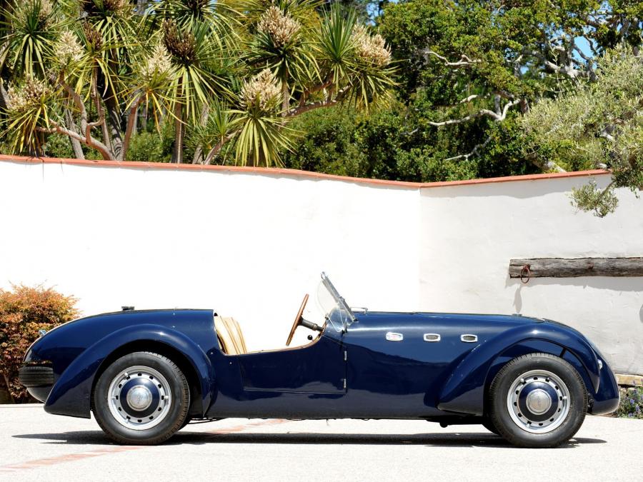  Healey Silverstone 1949 года  (фото 9 из 9)
